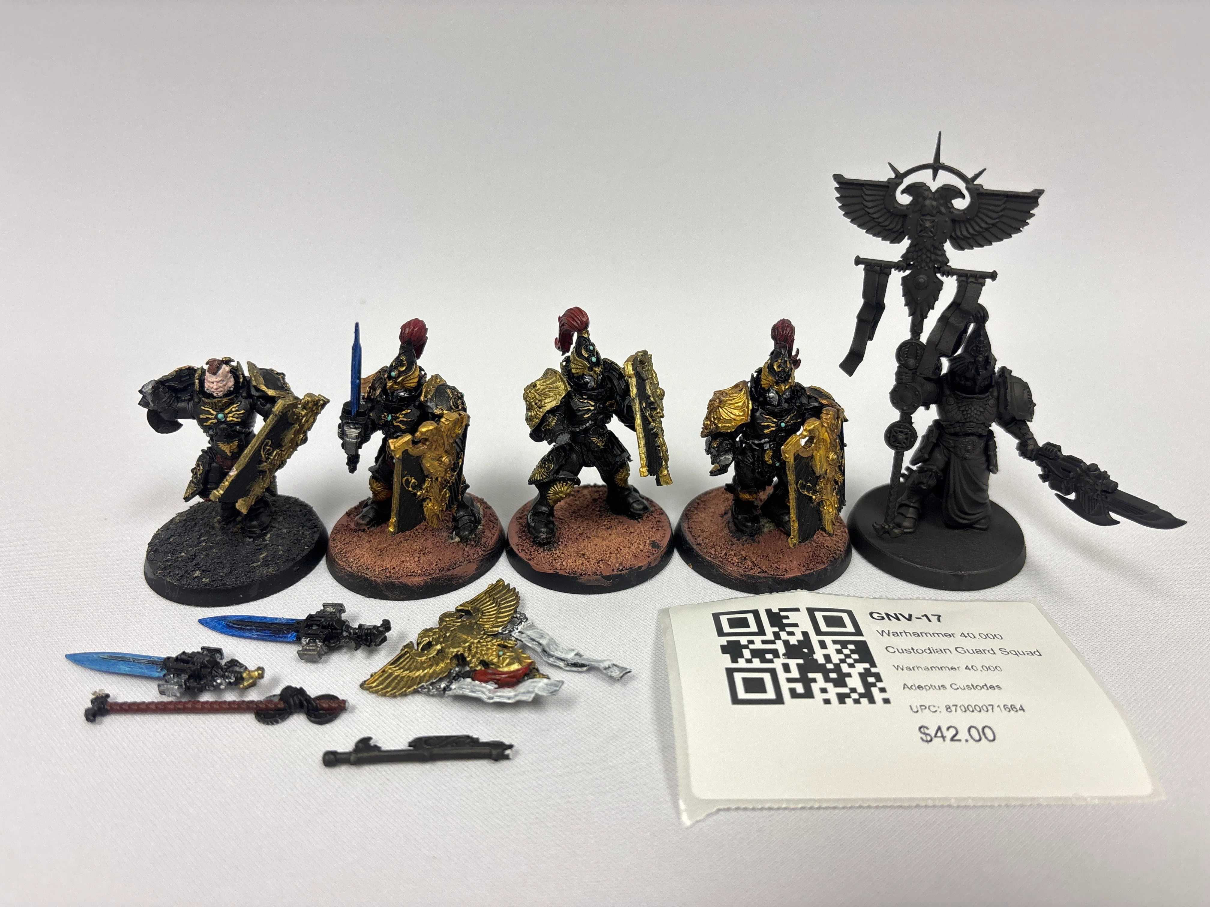 Warhammer 40,000 Custodian Guard Squad GNV-17