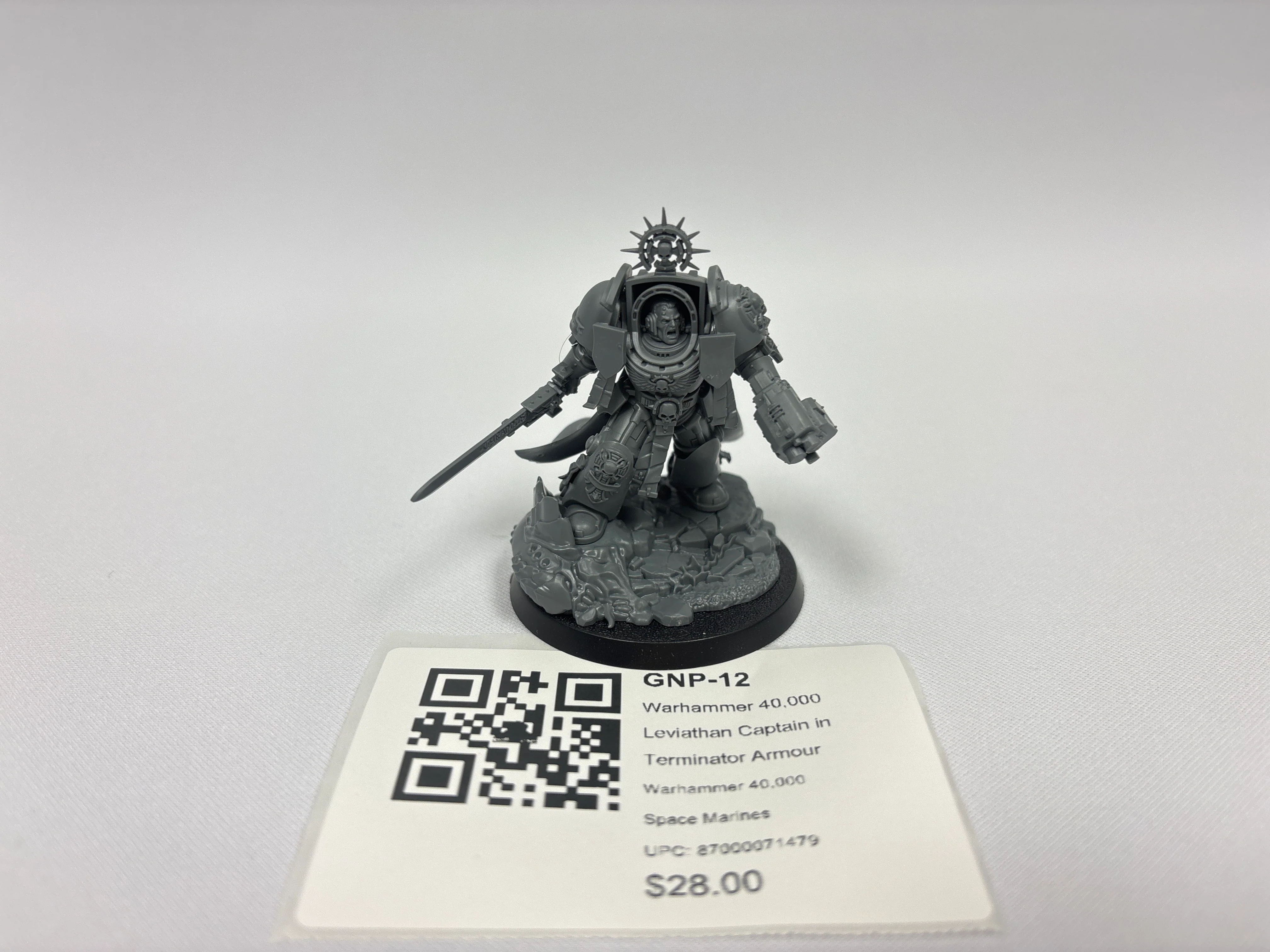 Warhammer 40,000 Leviathan Captain in Terminator Armour GNP-12